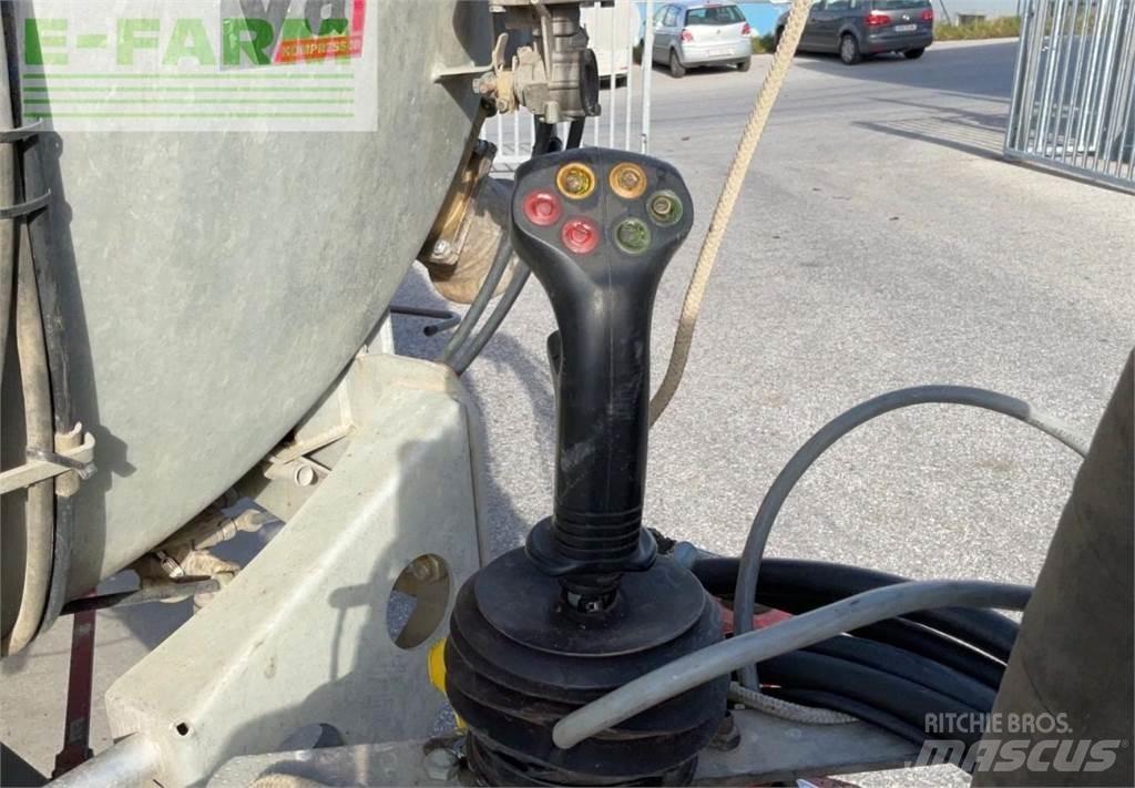  VA10000 Epandeur de fumier