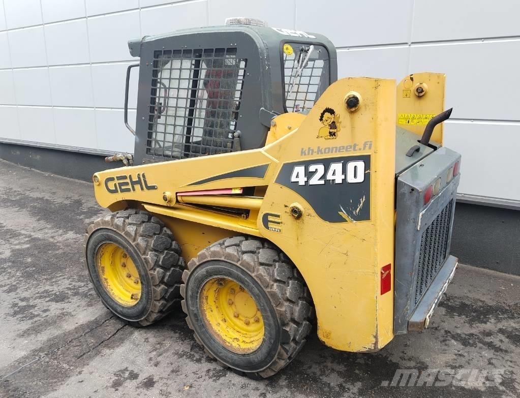 Gehl 4240 E Chargeuse compacte