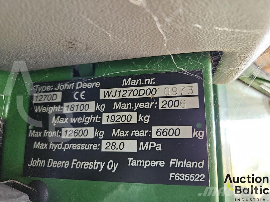 John Deere 1270 D Abatteuse