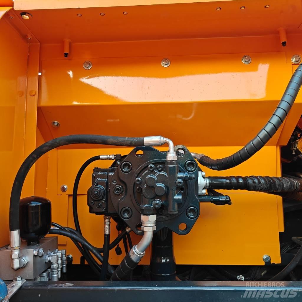 Hyundai 305-9T Pelle sur chenilles