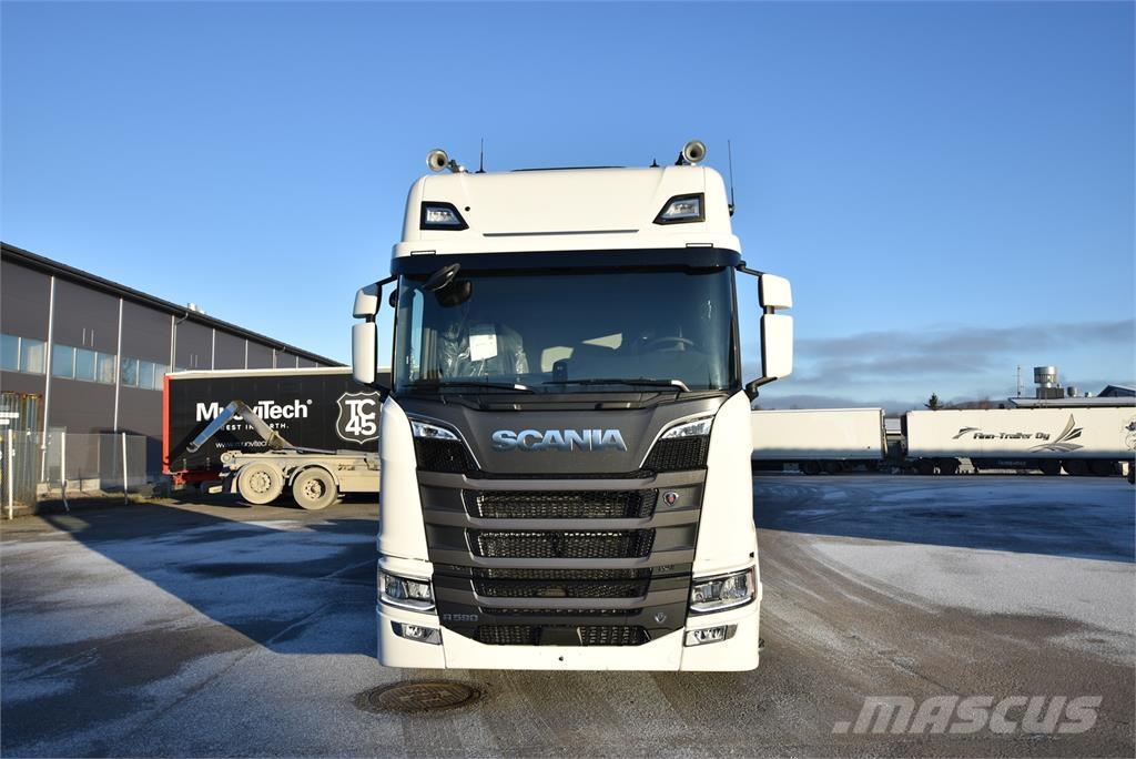 Scania R590 8X4 Châssis cabine