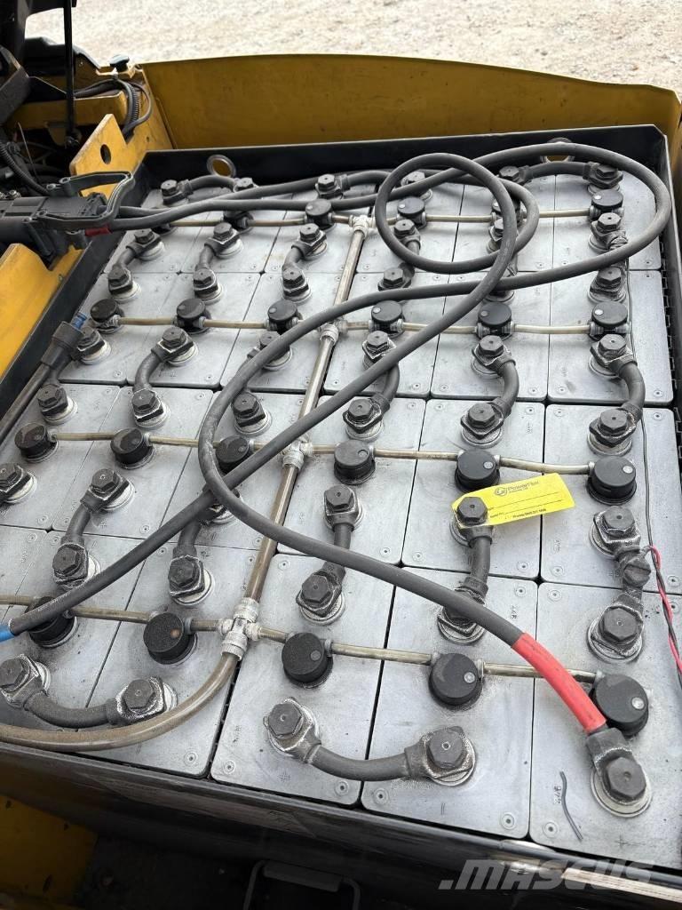 CAT EP18PNT Chariots élévateurs électriques