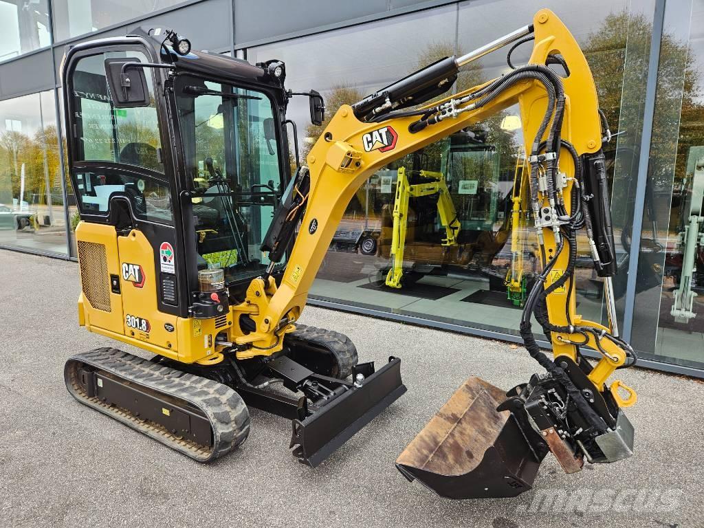 CAT 301.8 Mini pelle < 7t