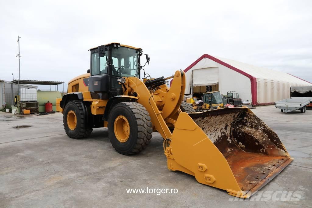 CAT 938 M Chargeuse sur pneus