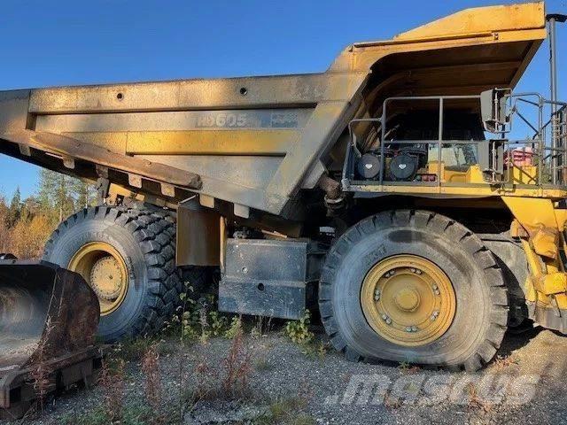Komatsu HD 605-7EO Tombereau rigide