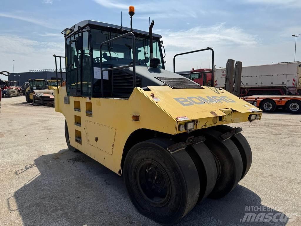 Bomag BW 24 R Rouleaux à pneumatiques