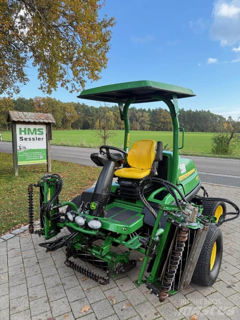 John Deere 8700 A Tondeuses pour fairway