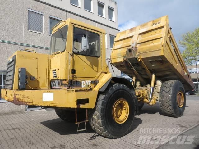 CAT  D40 Dumper Tombereau articulé