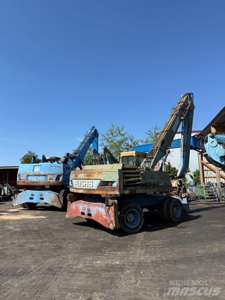 Fuchs MHL 340  A Pelle à déchets