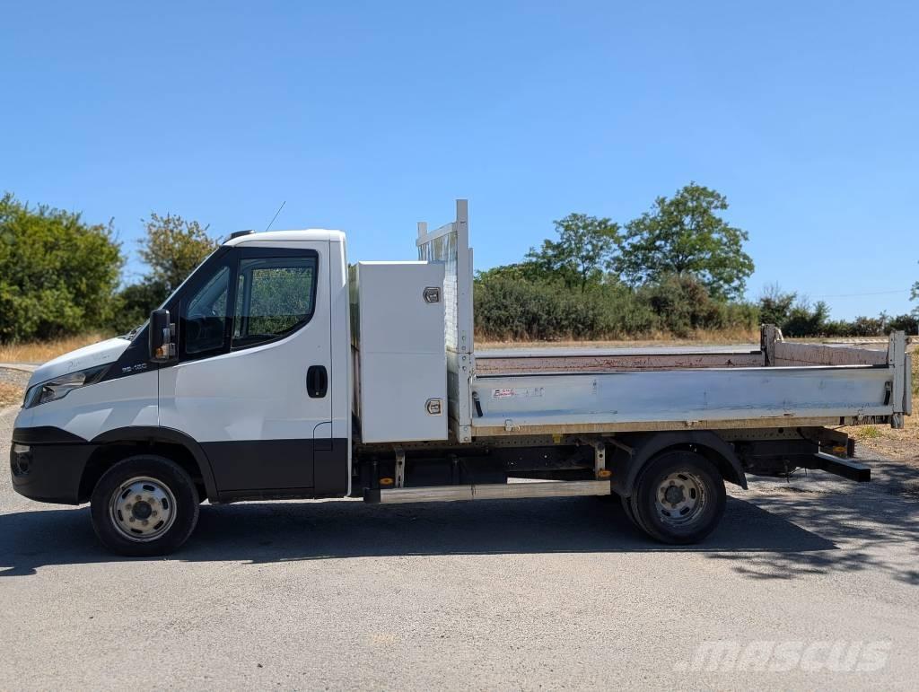 Iveco 35-12 Utilitaire benne