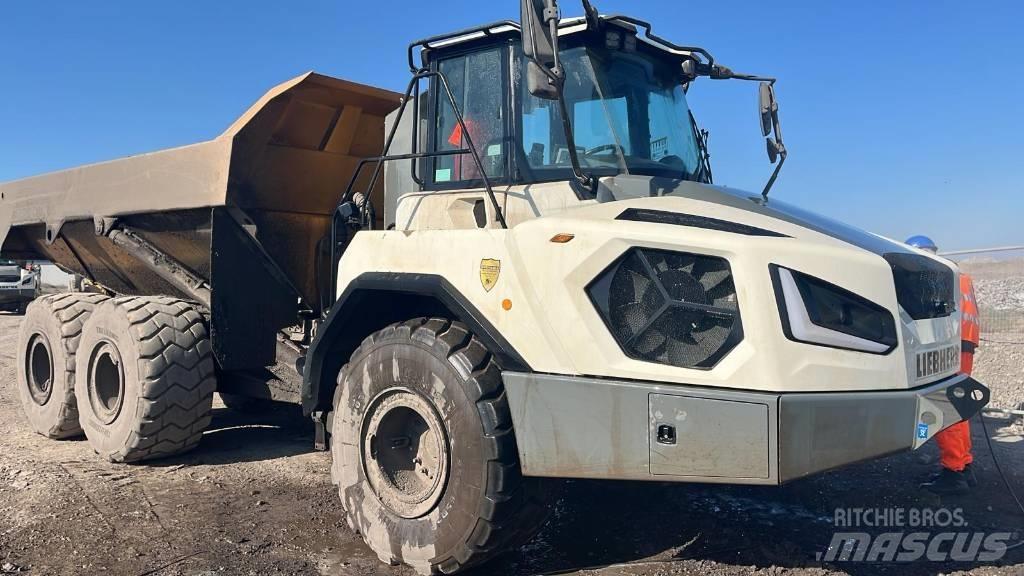 Liebherr TA 230 Tombereau articulé