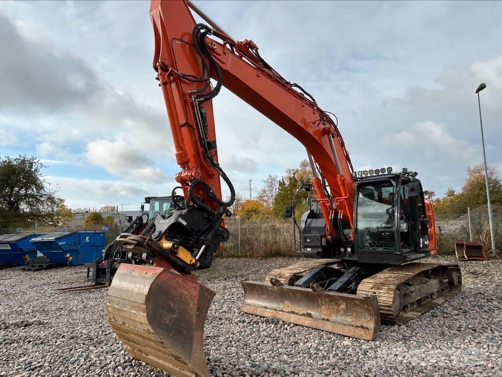 Hitachi ZX225USBL-6 Pelle sur chenilles