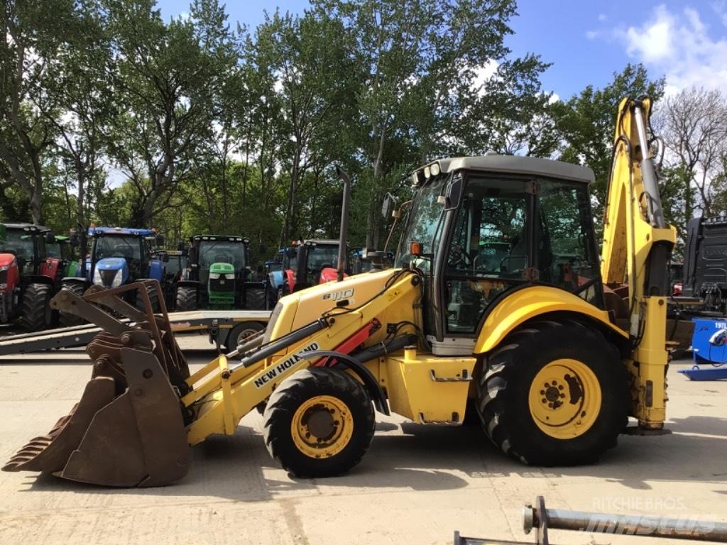 New Holland B 110 Tractopelle