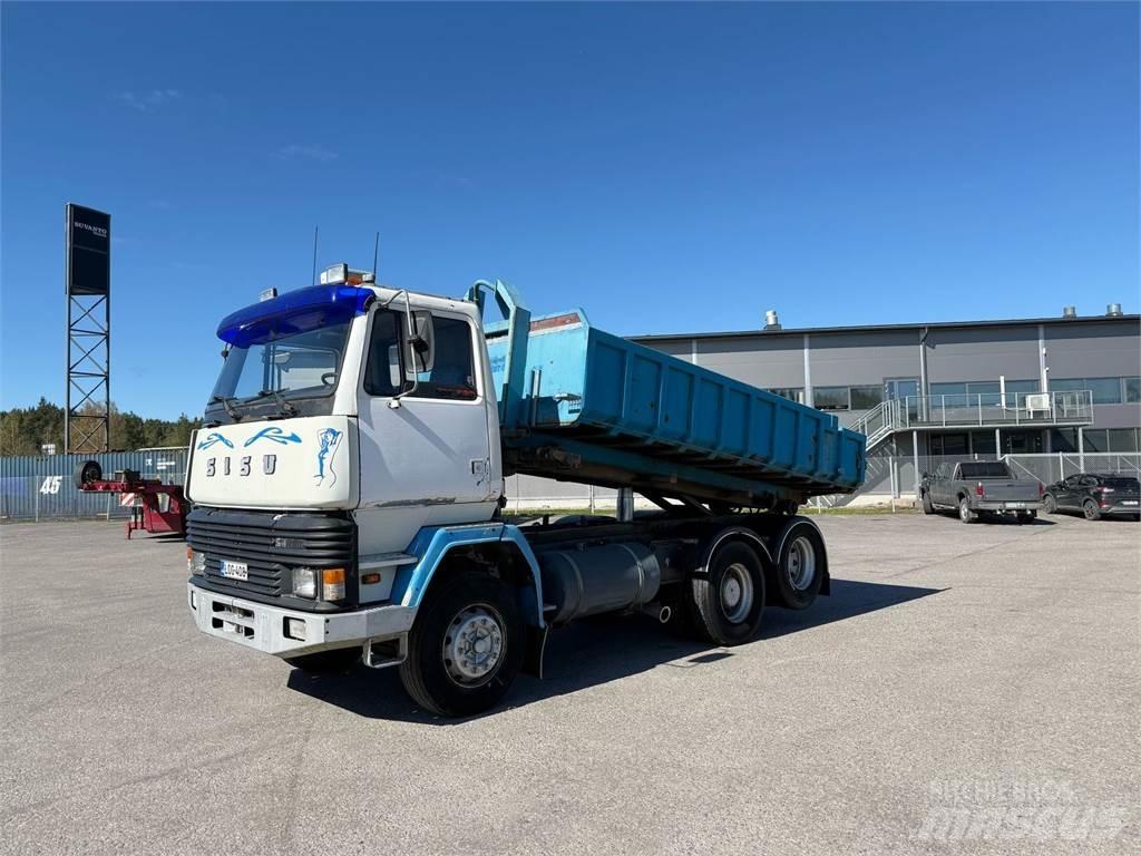 Sisu SM300 6x2 Chariots à câble démontable
