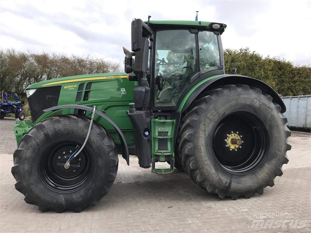 John Deere 6250R Tracteur