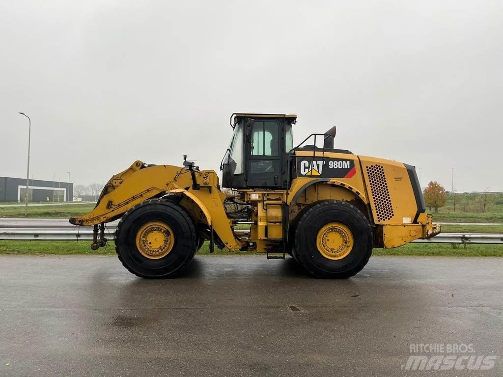 CAT 980M Chargeuse sur pneus