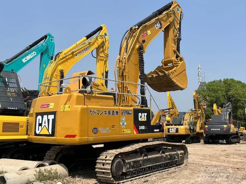 CAT 349 D Pelle sur chenilles