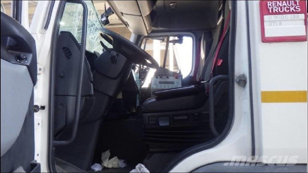Renault D 210 Camion poubelle