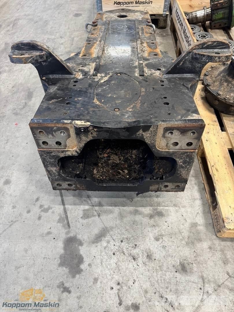 Komatsu 855 Autres accessoires pour matériel forestier
