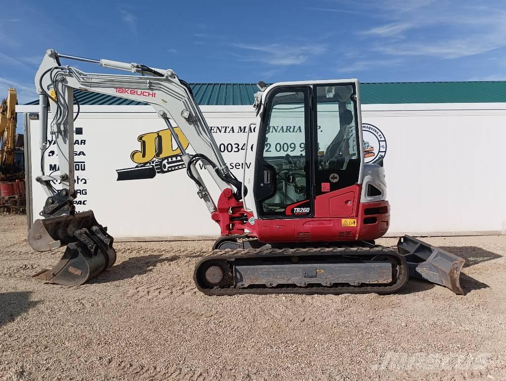 Takeuchi TB 260 Mini pelle < 7t