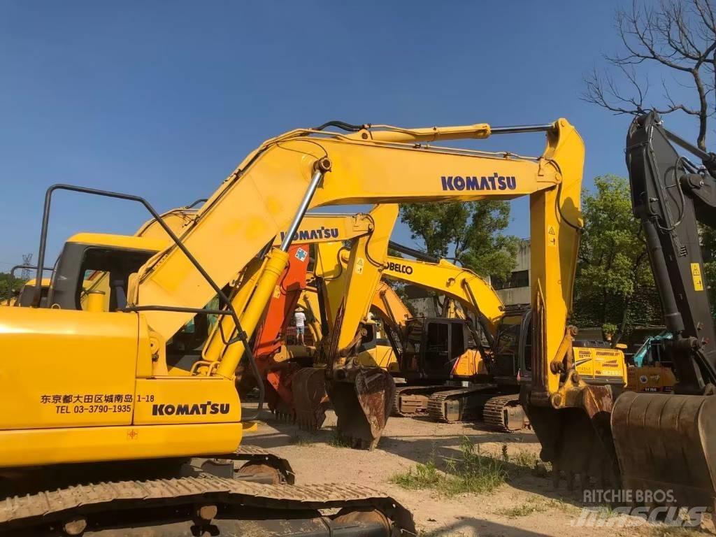 Komatsu PC220-7 Pelle sur chenilles