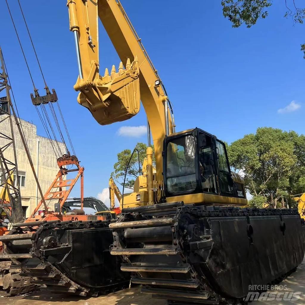 CAT 320 C Pelles amphibies
