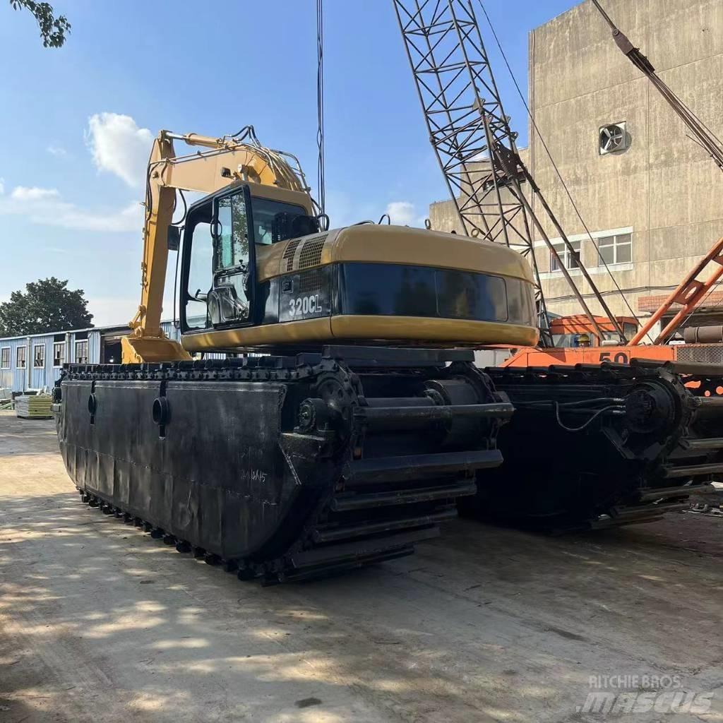 CAT 320 C Pelles amphibies