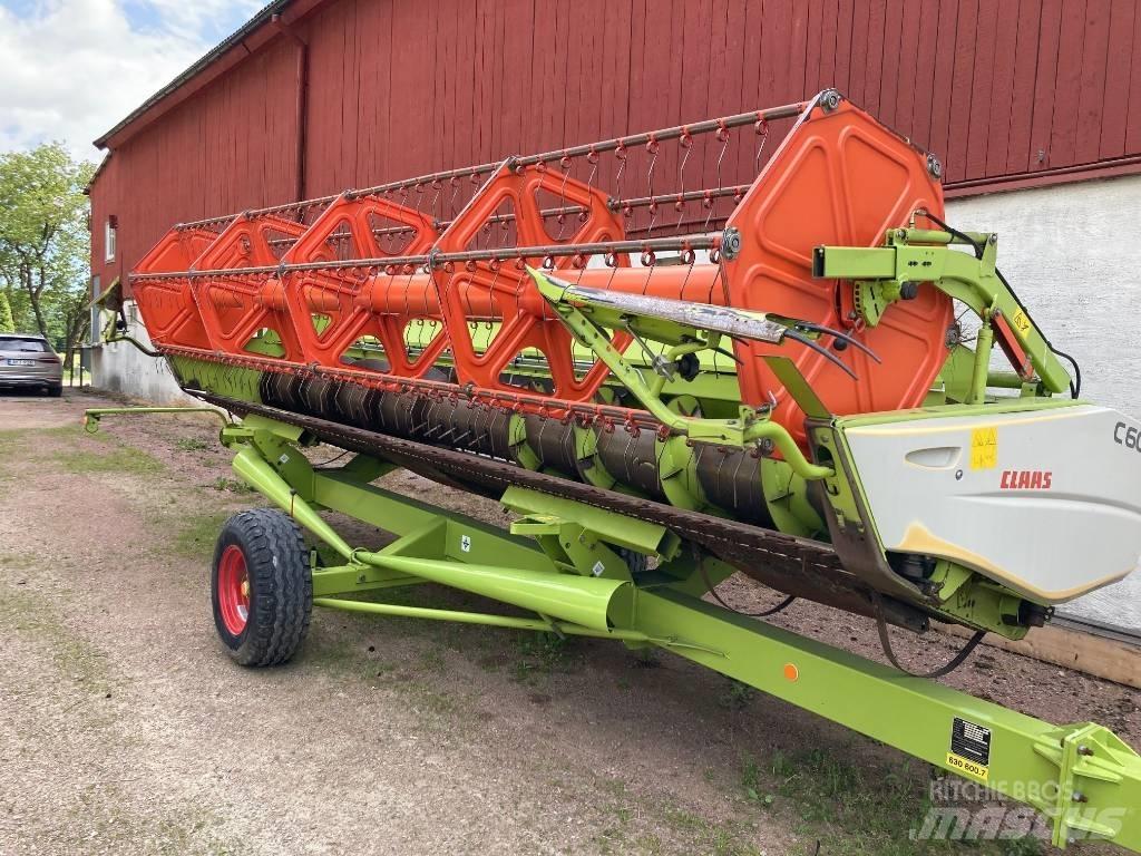 CLAAS Tucano 430 Moissonneuse batteuse