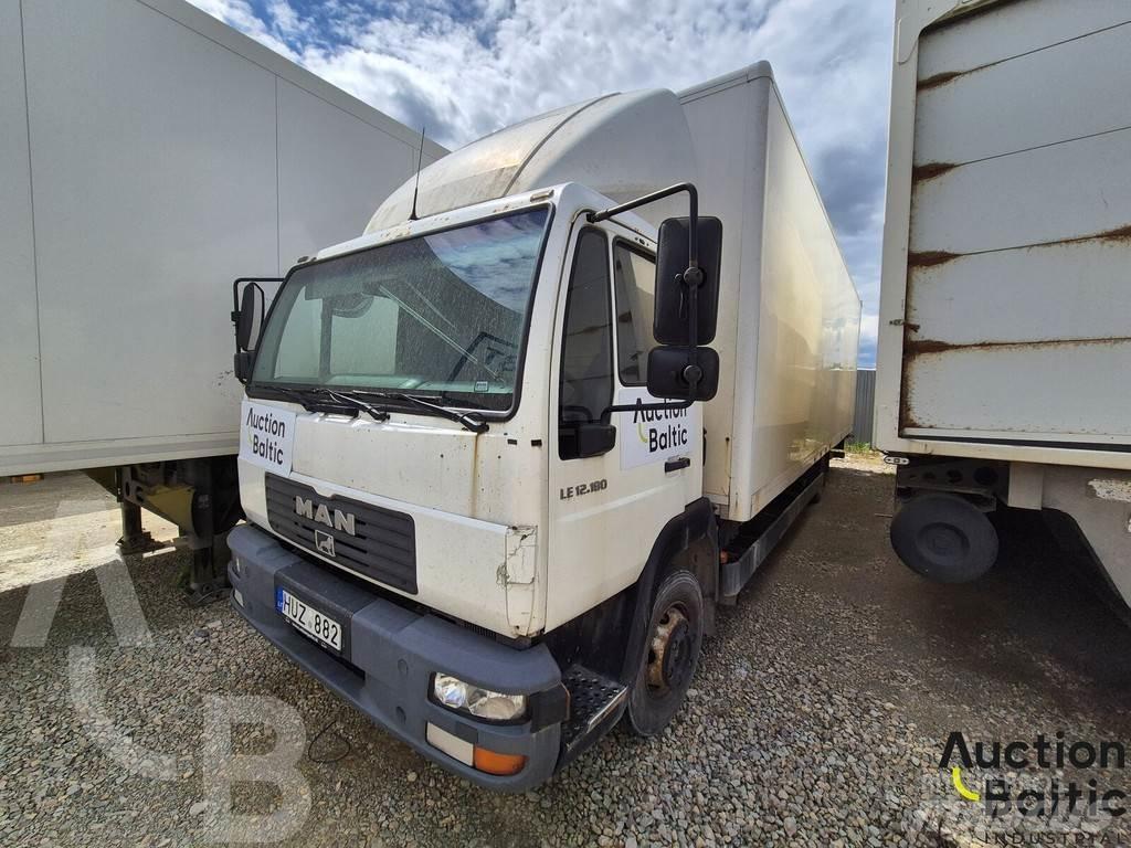 MAN LE12.180 Camion Fourgon