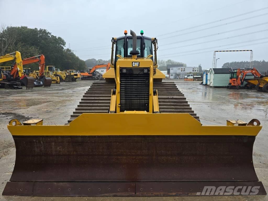 CAT D 6 N LGP Bouteurs sur chenilles
