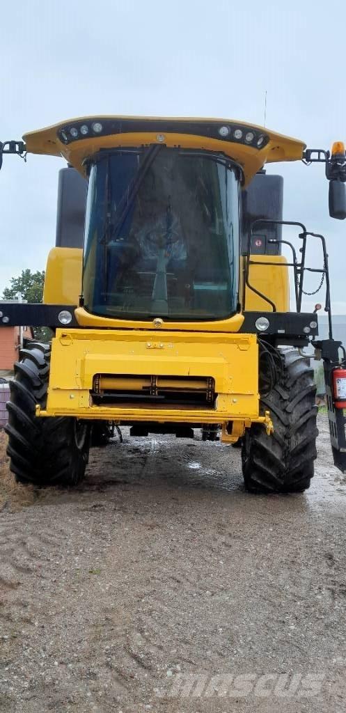 New Holland CX5.80 Moissonneuse batteuse