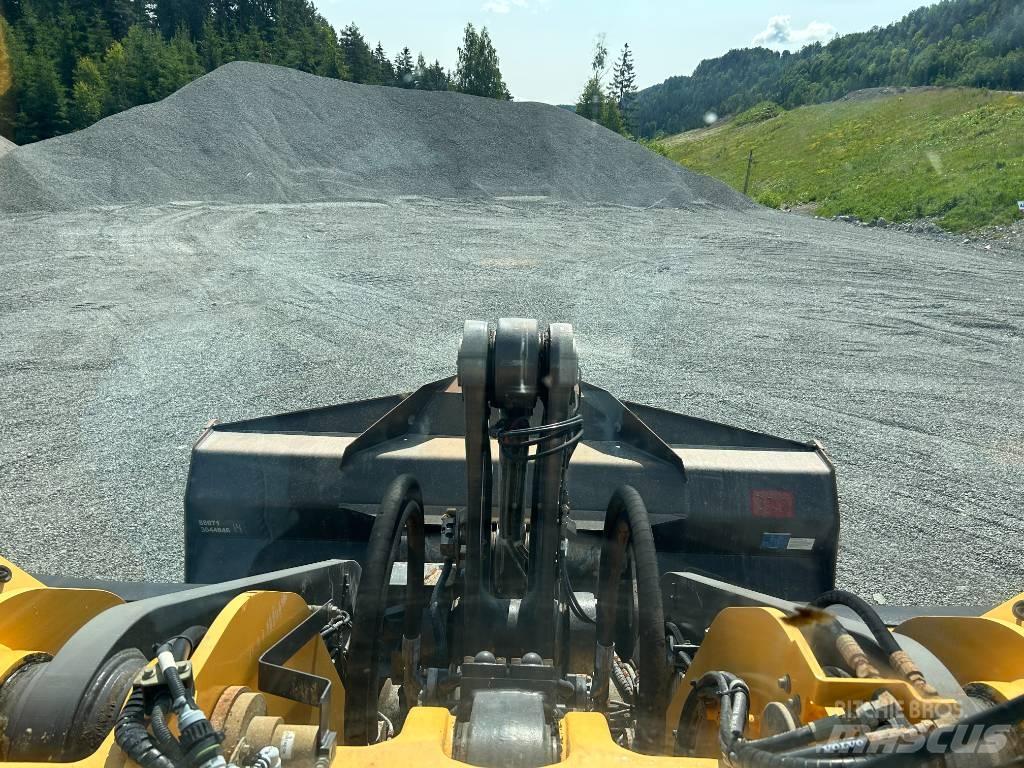 Volvo L 180 H Chargeuse sur pneus