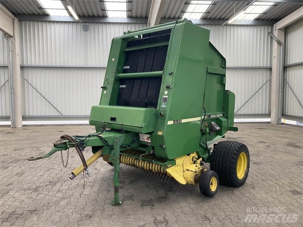 John Deere 550 Presse à balle ronde