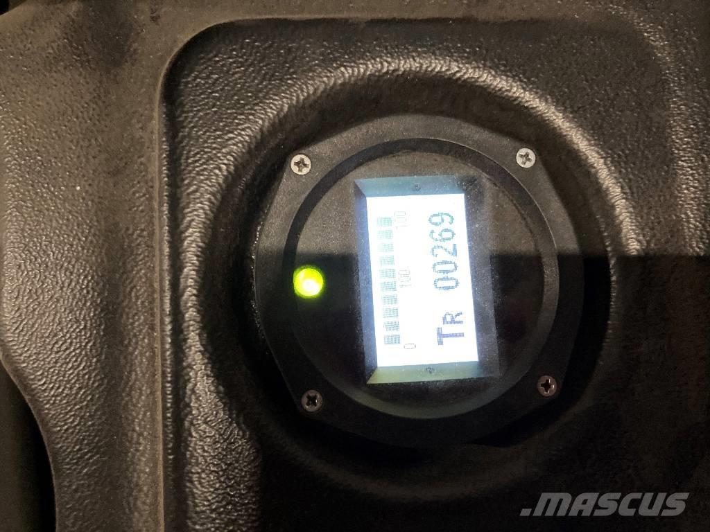 Hyster S1.2C Gerbeur accompagnant