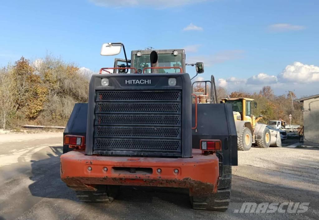 Hitachi ZW 370 Chargeuse sur pneus