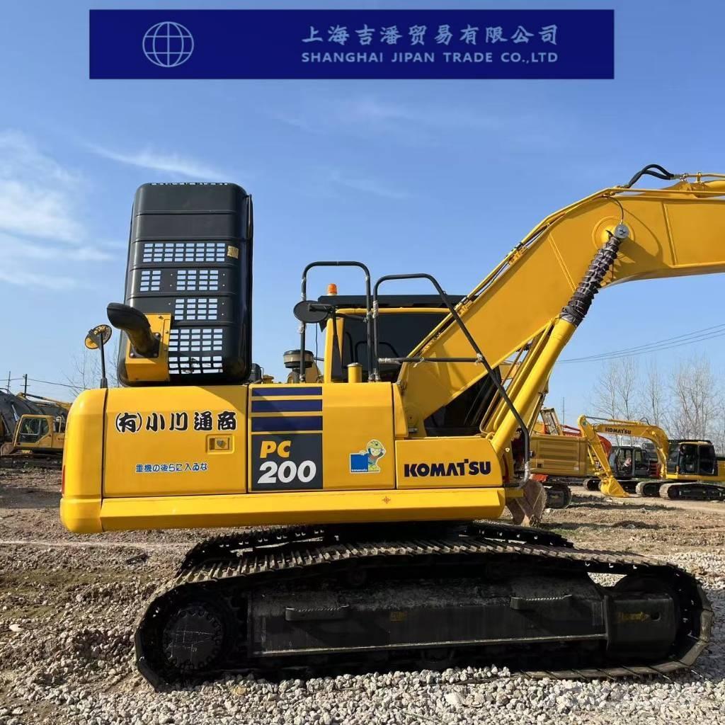 Komatsu PC 200-8 Pelle sur chenilles