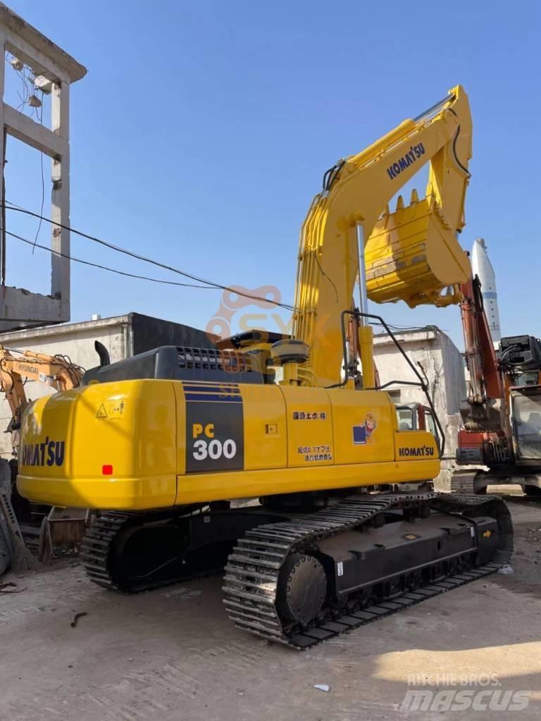 Komatsu PC 300 Pelle sur chenilles