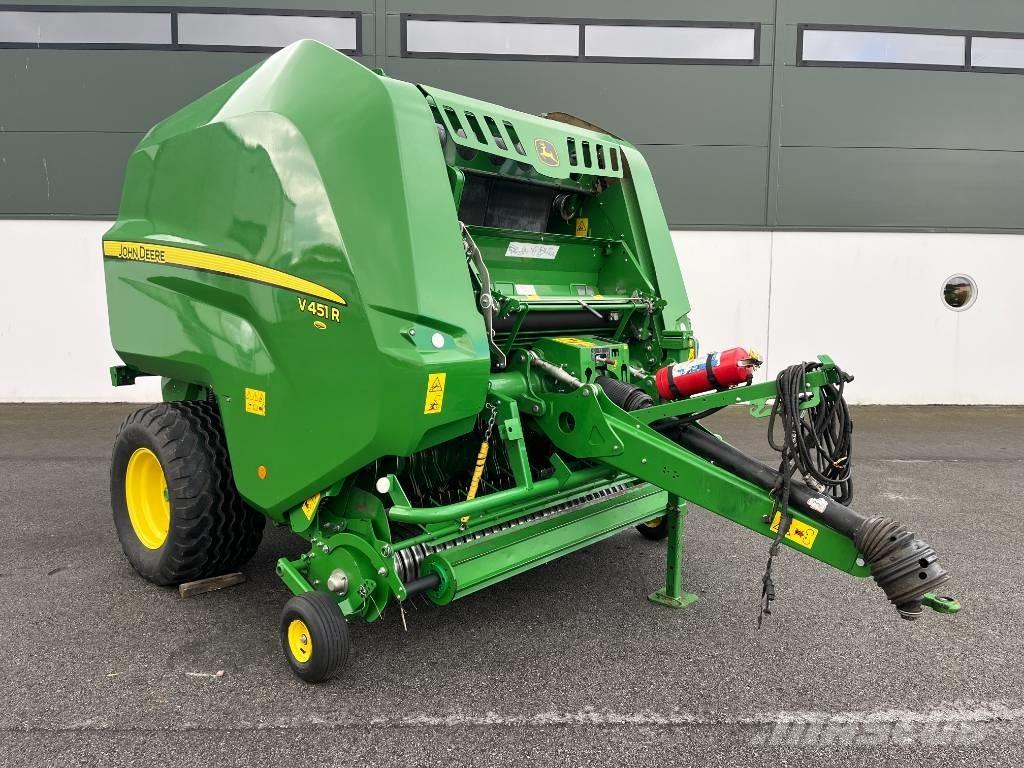 John Deere V 451R Presse à balle ronde