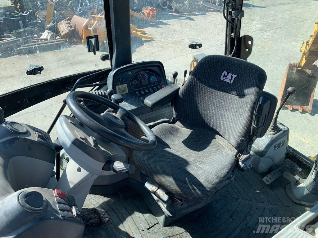 CAT 428 F Tractopelle