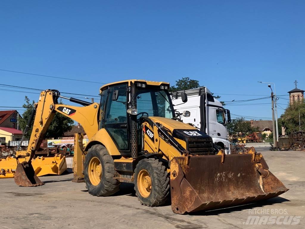 CAT 428 F Tractopelle