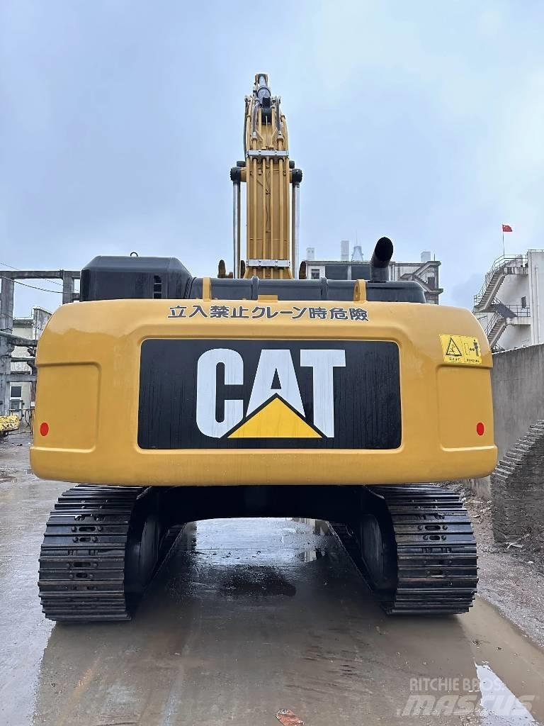 CAT 330D2 Pelle sur chenilles