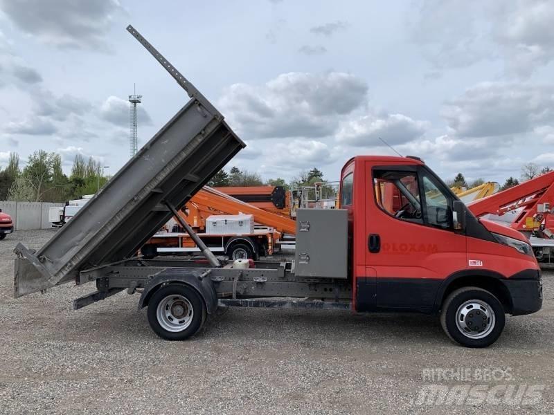 Iveco 35C13 - Tipper Camion benne