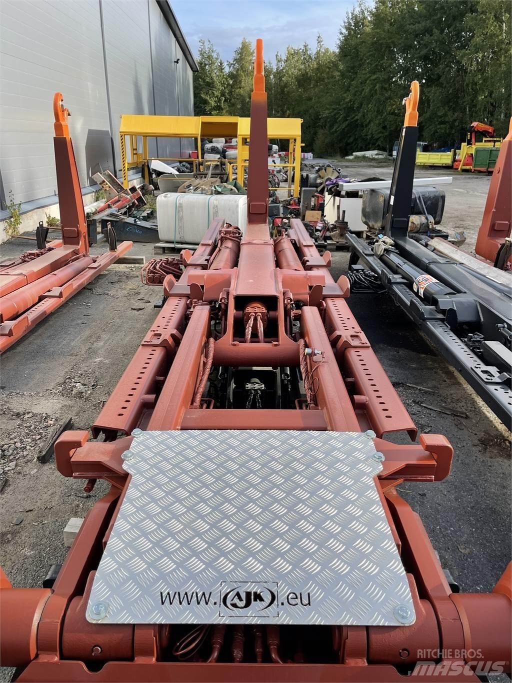 AJK HLF20-5180 Camion benne