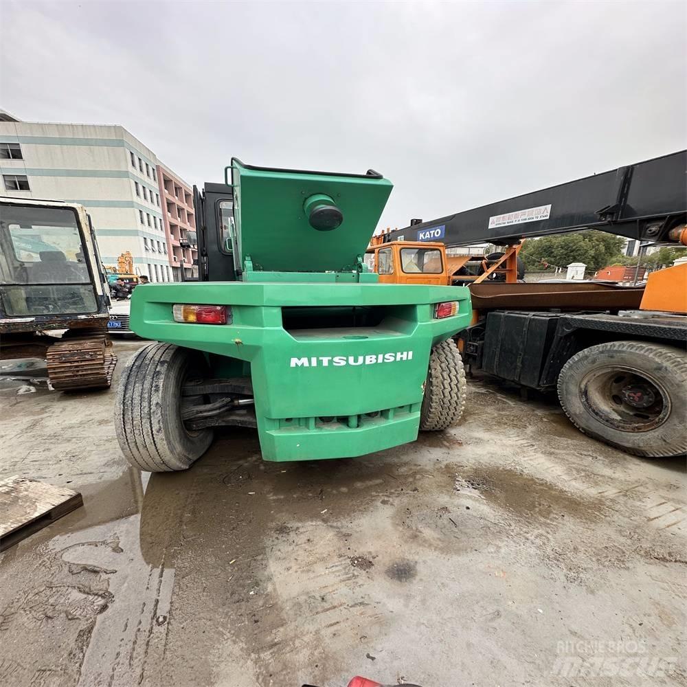 Mitsubishi FD160 Chariots diesel