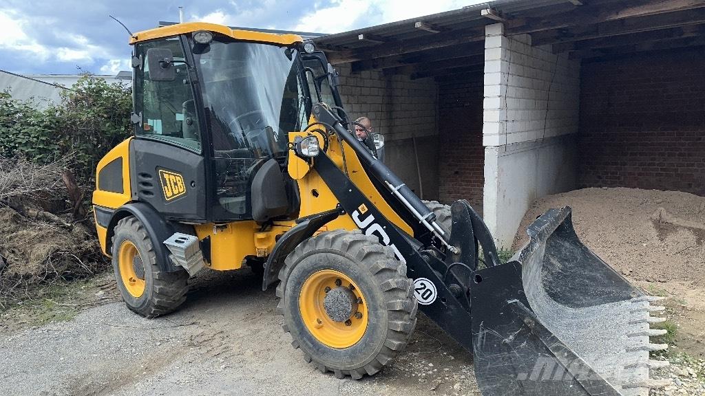 JCB 406 Chargeuse sur pneus