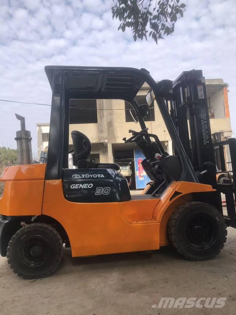 Toyota FD 30 Chariots diesel