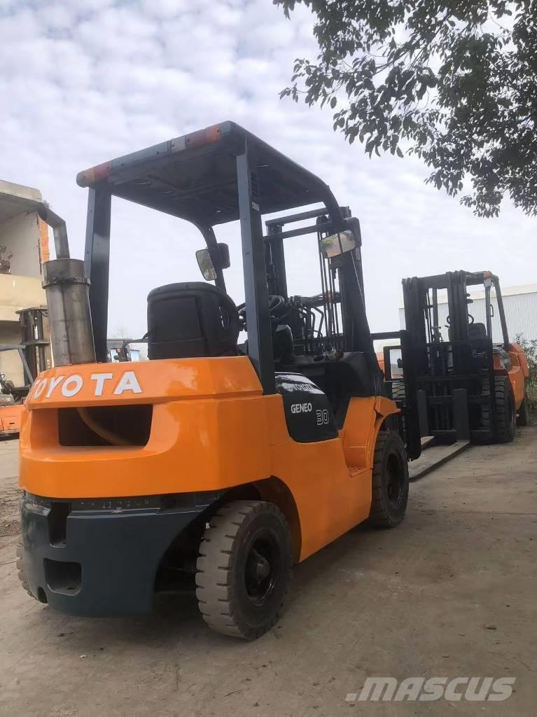 Toyota FD 30 Chariots diesel