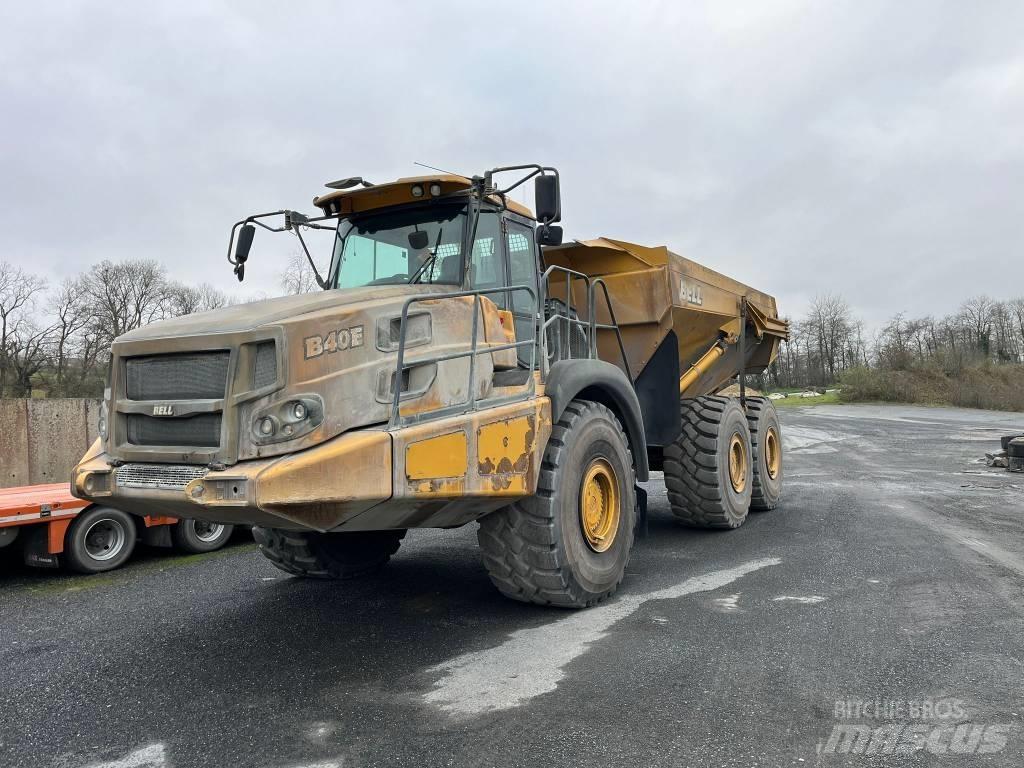 Bell B40 6x6 Tombereau articulé