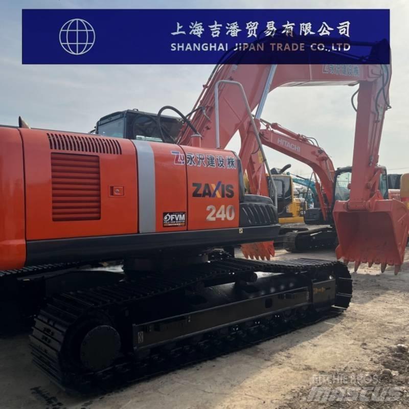 Hitachi ZX 240 Pelle sur chenilles