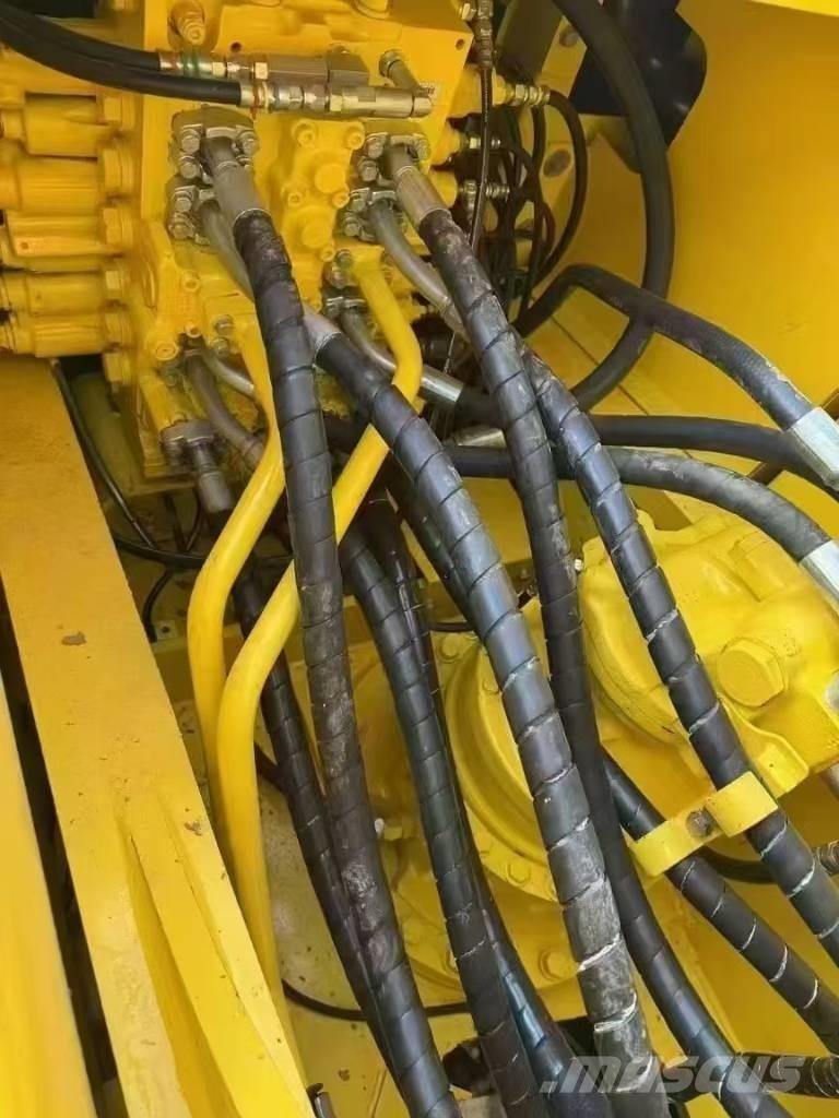 Komatsu PC 240 Pelle sur chenilles